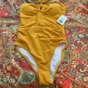 NWT Cupshe swimsuit
